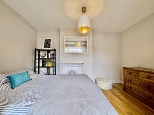 Photo 25- click for photo gallery